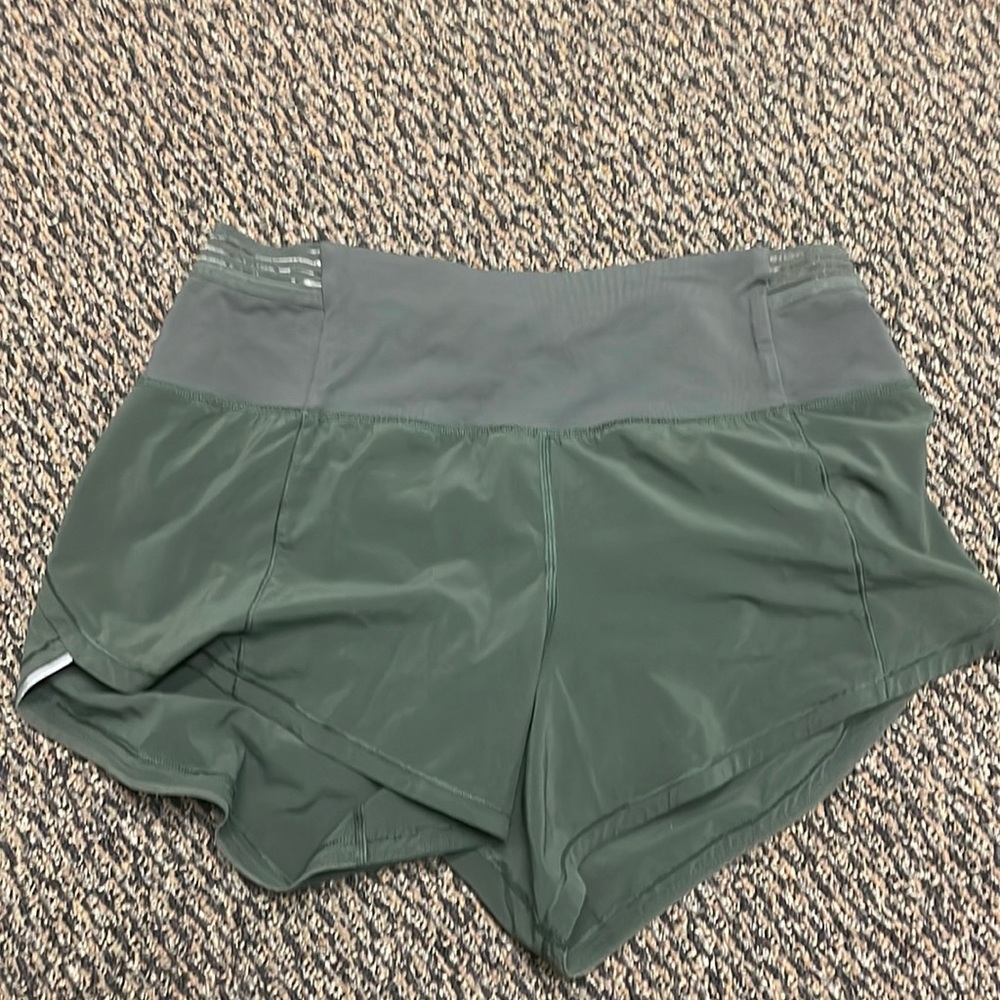 Dark green lulu shorts